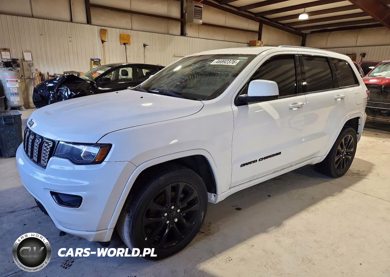 2018 Jeep Gr Cher VIN:1C4RJFAG7JC466527 - 1