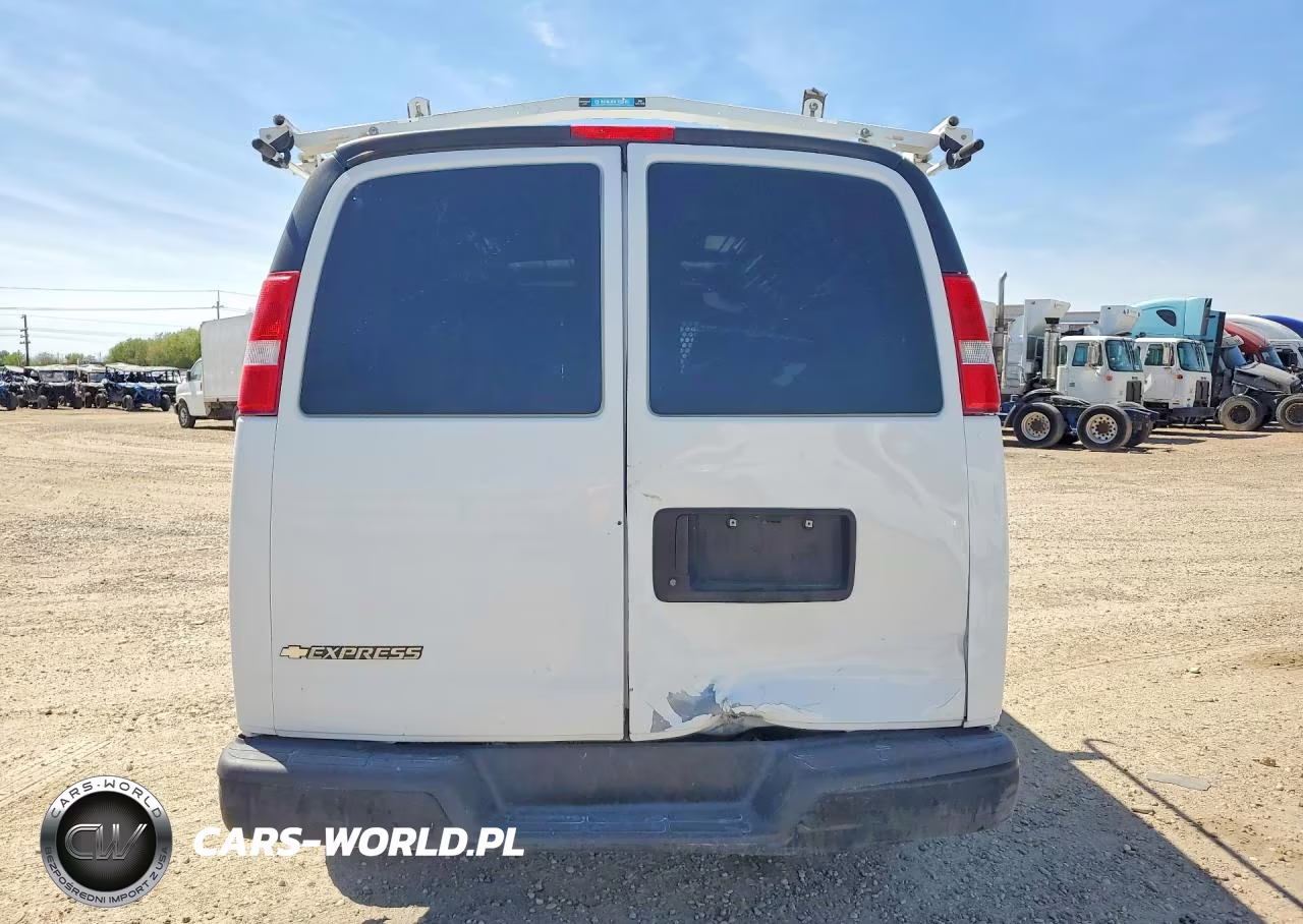 2017 Chevrolet Express 2500 Cargo Utility - Service Van VIN:1GCWGAFF2H1349321 - 6