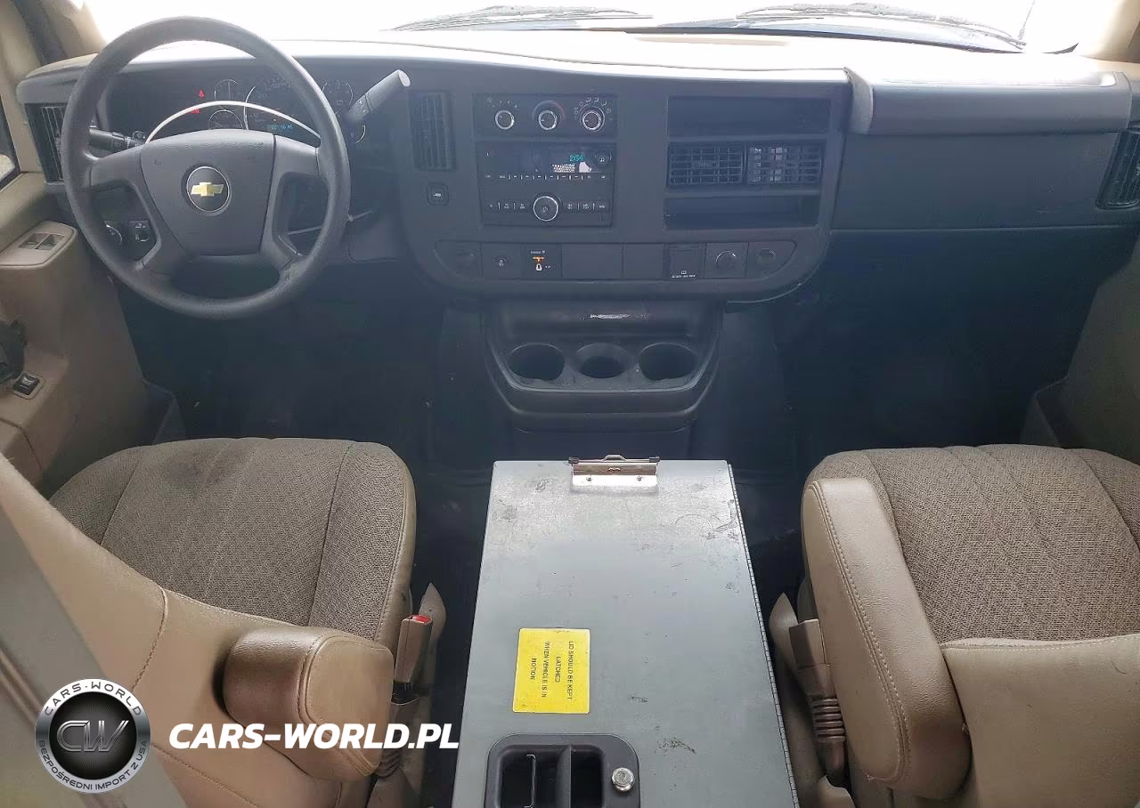 2017 Chevrolet Express 2500 Cargo Utility - Service Van VIN:1GCWGAFF2H1349321 - 8