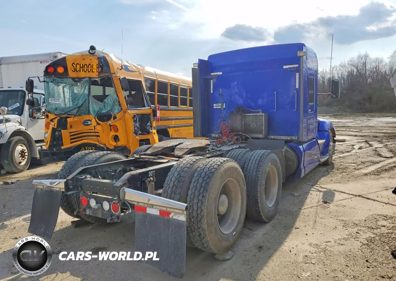 2014 Kenworth T660 Semi Truck VIN:1XKAD49X5ER416441 - 4