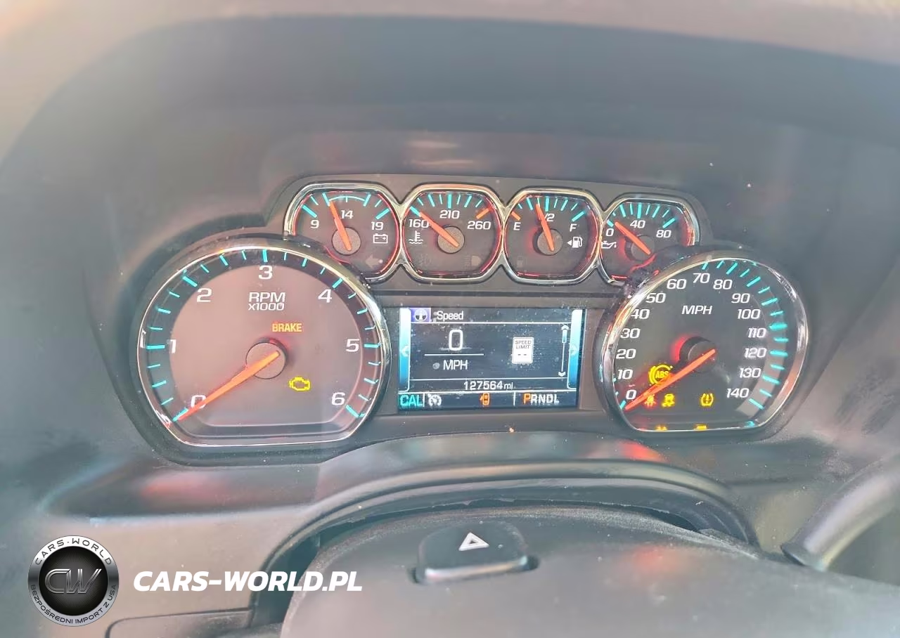 2020 Chevrolet Tahoe C1500 Lt VIN:1GNSCBKC2LR188689 - 9