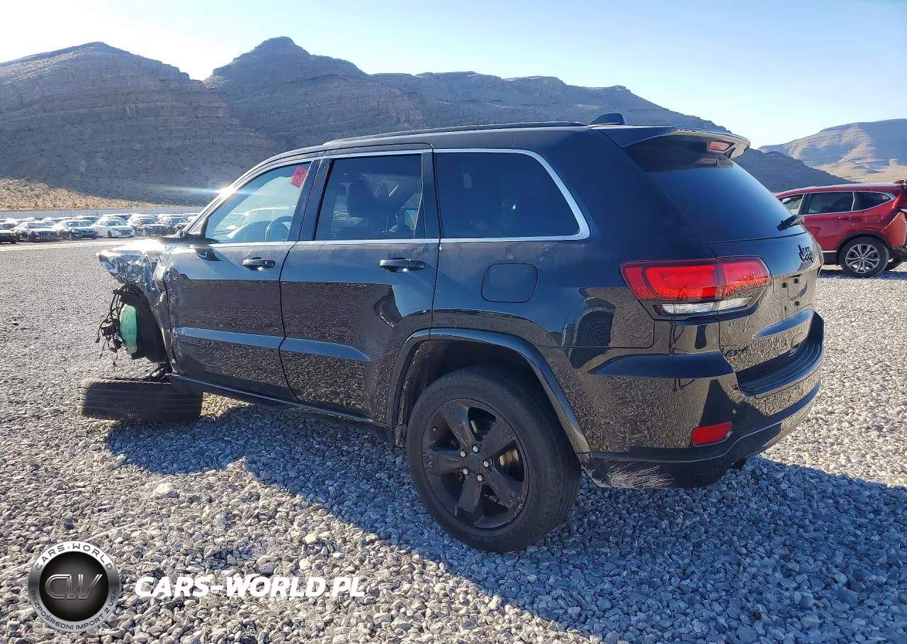2015 Jeep Grand Cherokee Laredo VIN:1C4RJFAG9FC130725 - 2