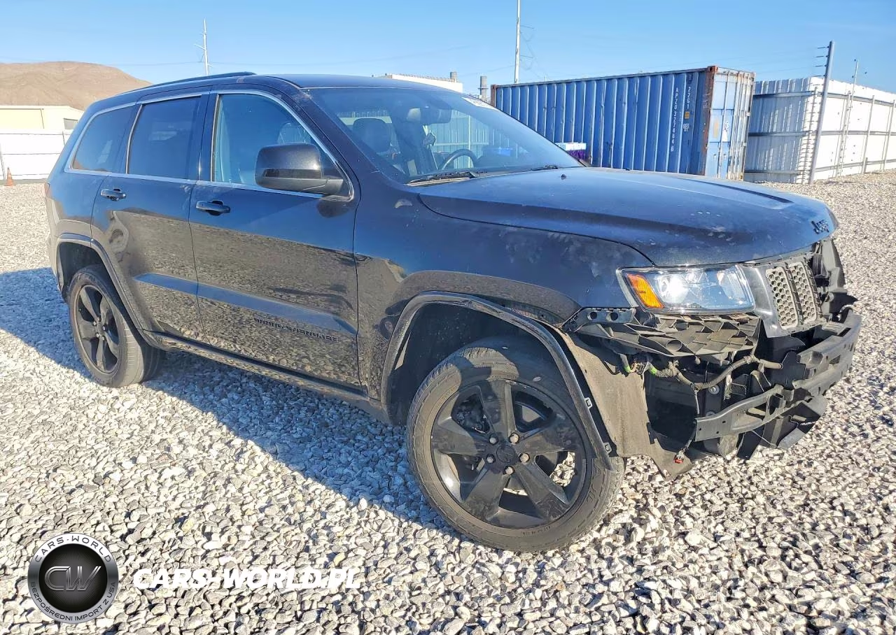 2015 Jeep Grand Cherokee Laredo VIN:1C4RJFAG9FC130725 - 4