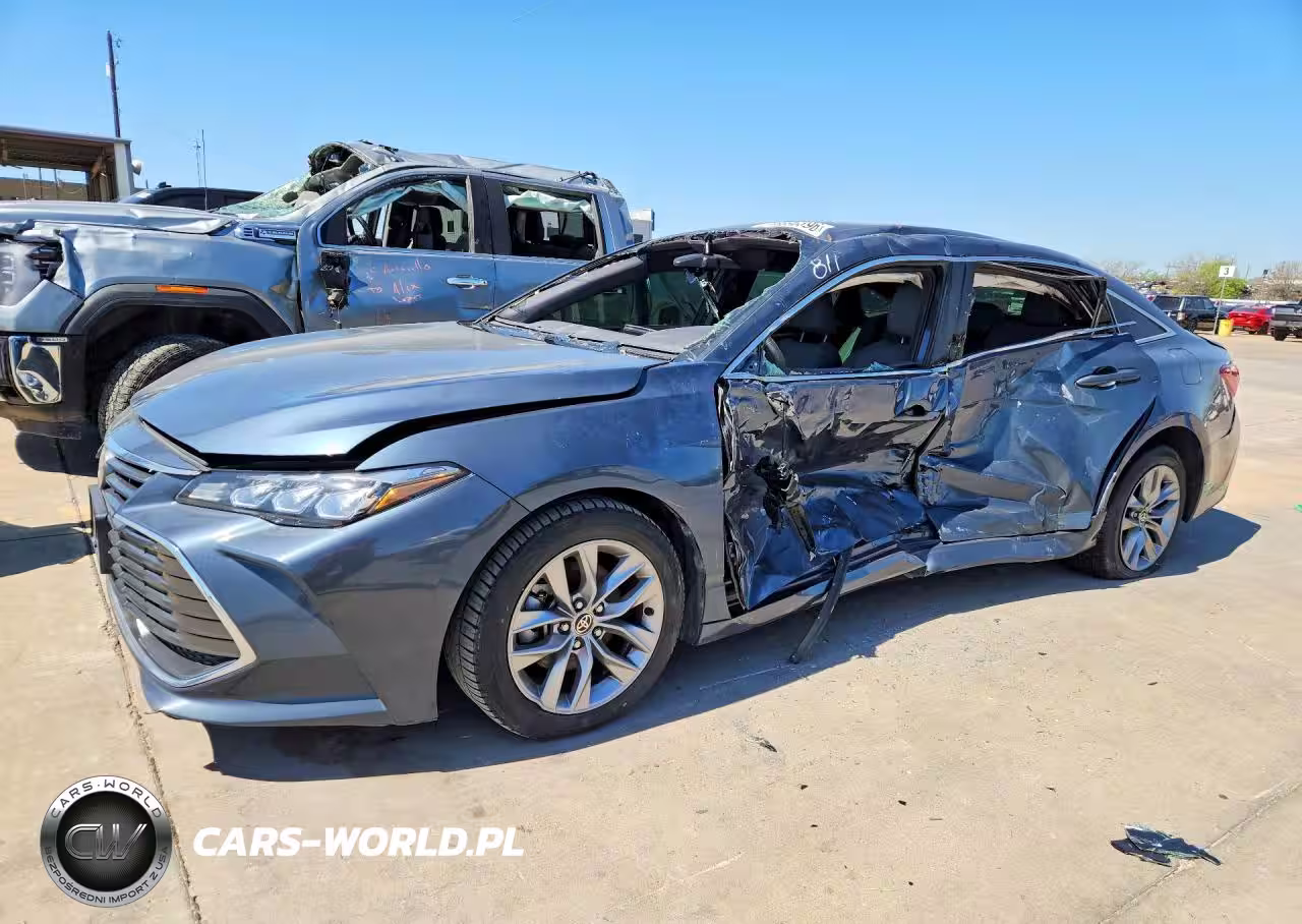 2022 Toyota Avalon Xle