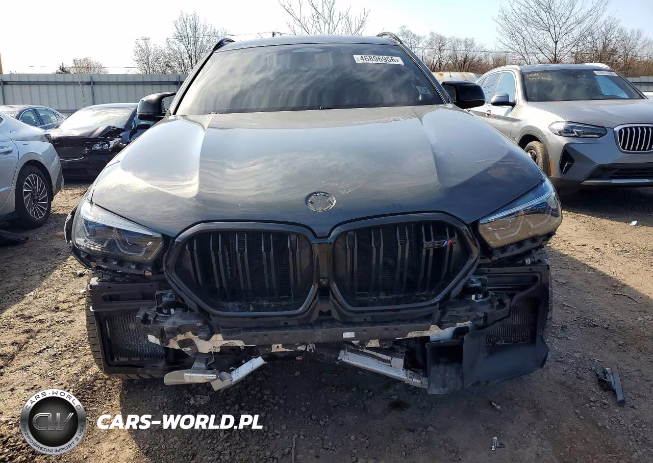 2022 BMW X6 M VIN:5YMCY0C02N9J90203 - 5