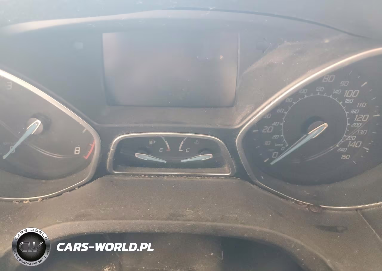 2012 Ford Focus Titanium VIN:1FAHP3J2XCL157933 - 9