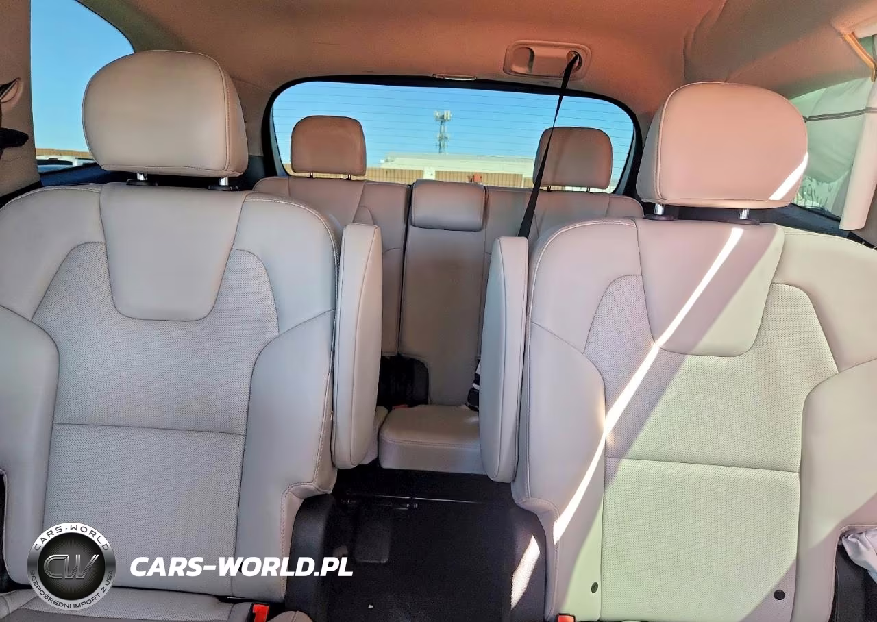 2024 Kia Telluride S VIN:5XYP6DGC3RG484211 - 10