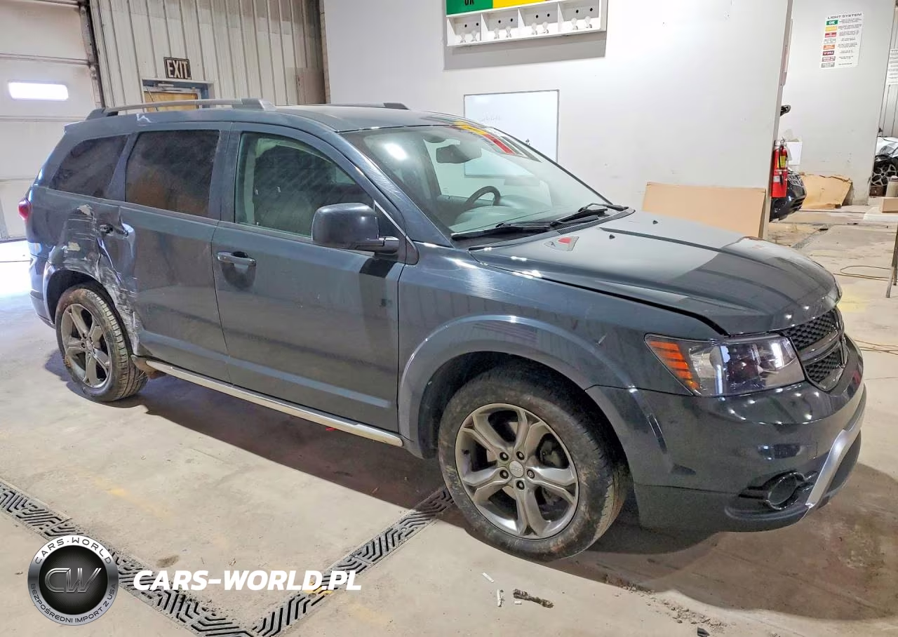 2017 Dodge Journey Crossroad VIN:3C4PDDGG3HT706701 - 4