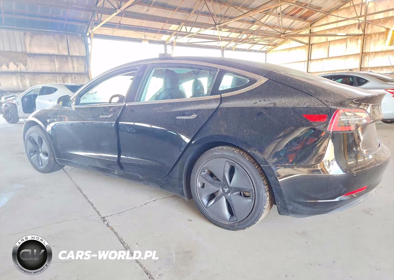 2018 Tesla Model 3 VIN:5YJ3E1EB3JF127469 - 2