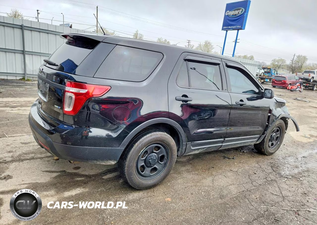 2015 Ford Explorer Police Interceptor VIN:1FM5K8AR2FGA16076 - 3