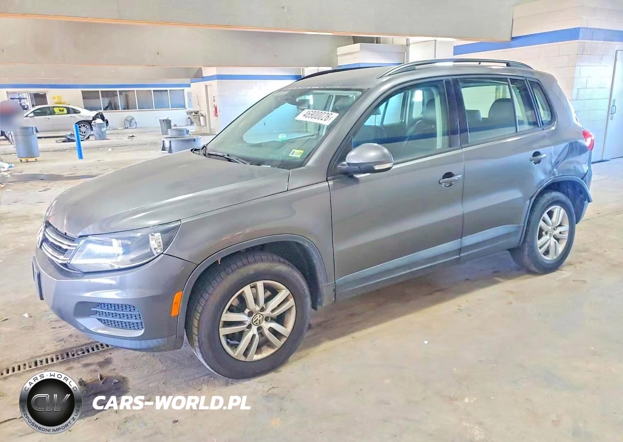 2016 Volkswagen Tiguan S