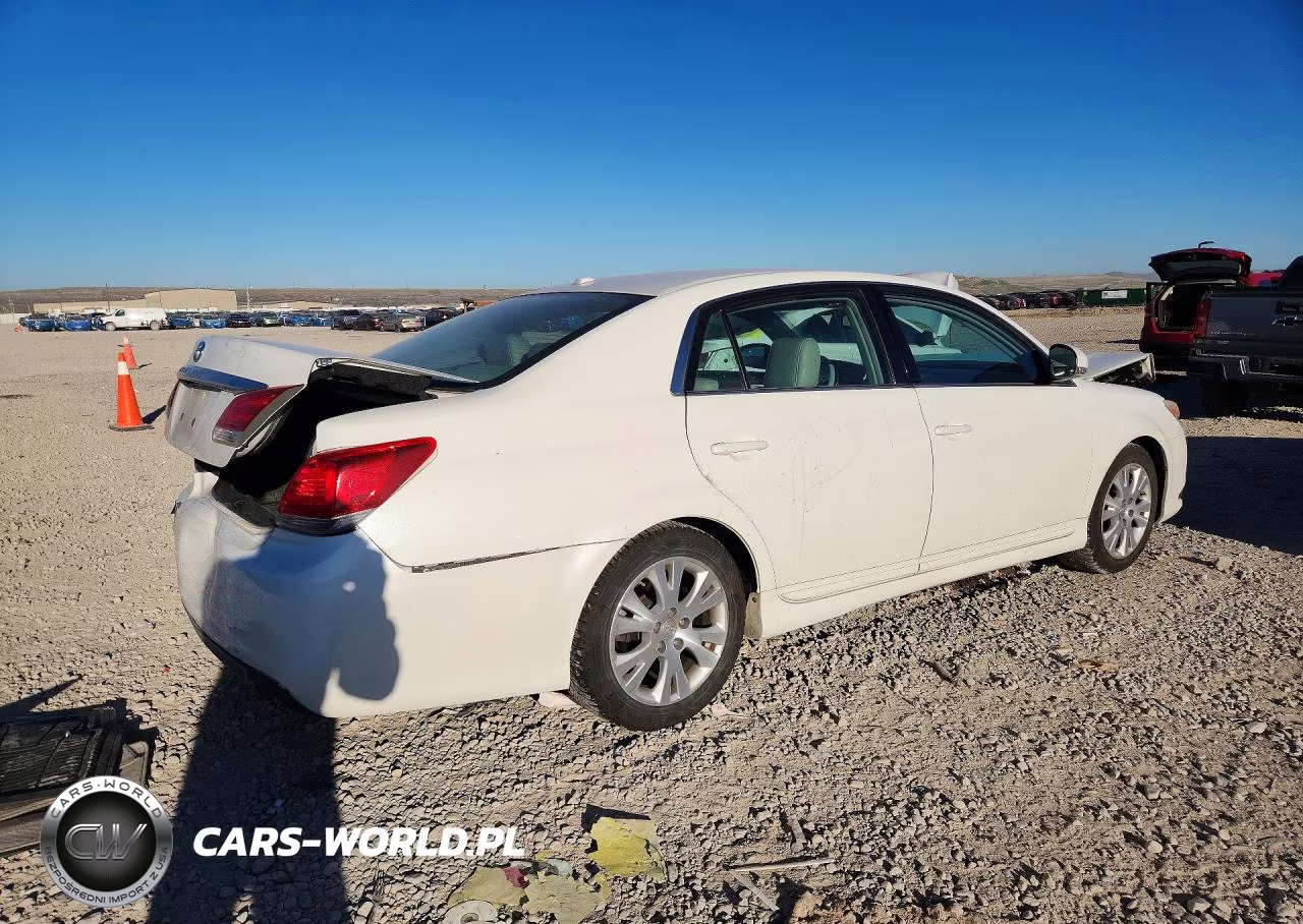 2011 Toyota Avalon Base VIN:4T1BK3DB2BU416512 - 3