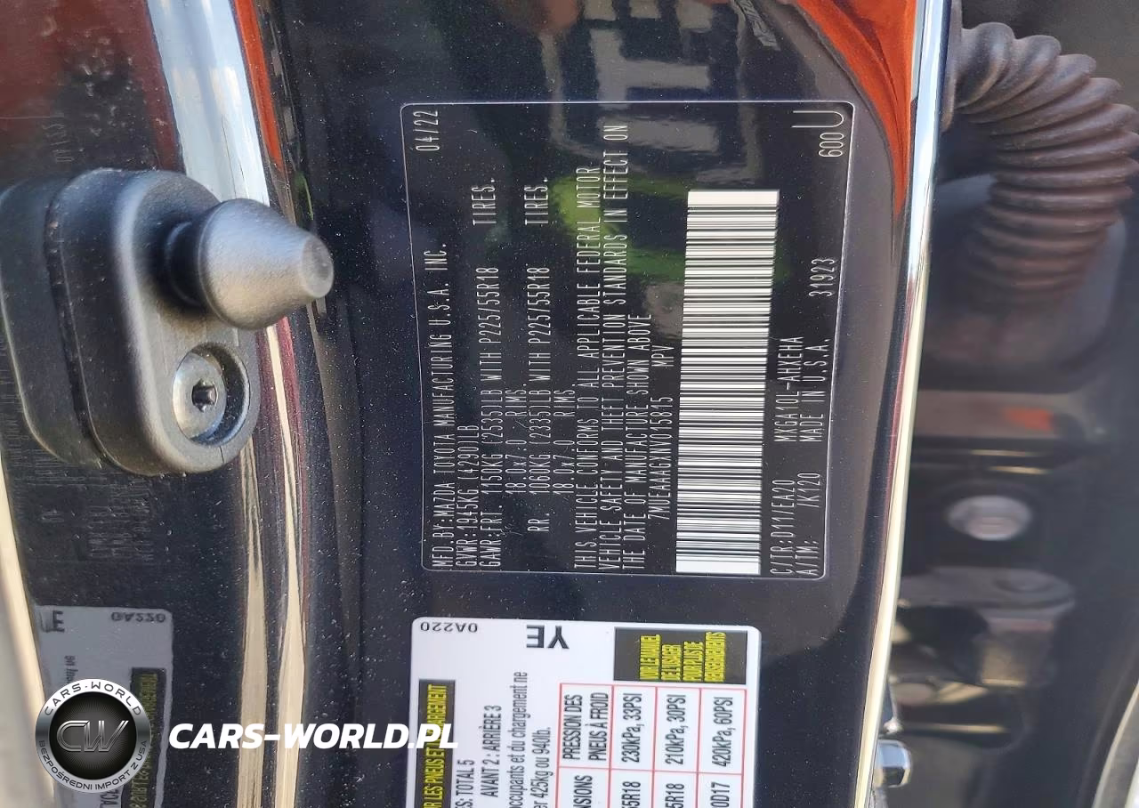 2022 Toyota Corolla Cross Xle VIN:7MUEAAAGXNV015815 - 13