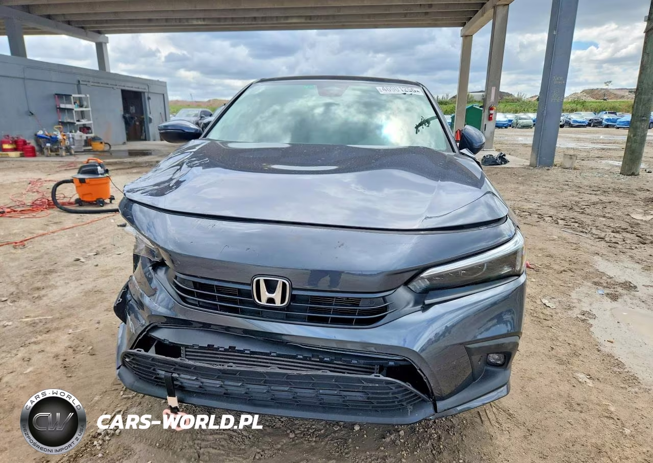 2024 Honda Civic Touring VIN:2HGFE1F97RH337928 - 5