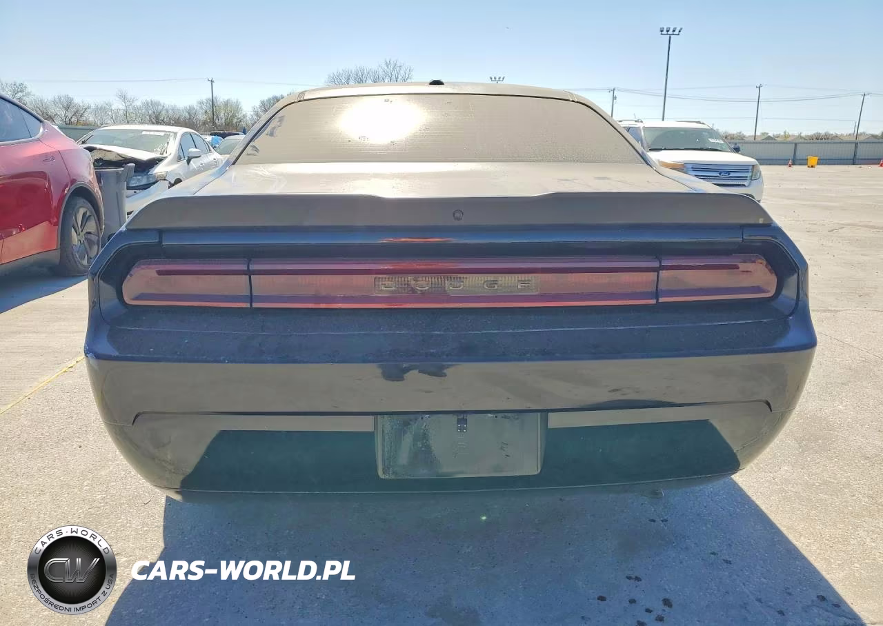 2009 Dodge Challenger VIN:2B3LJ44V19H526915 - 6