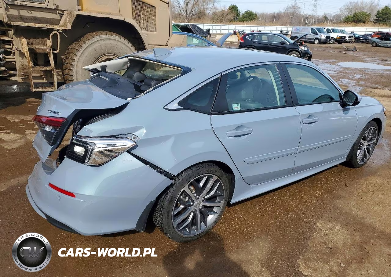 2023 Honda Civic Touring VIN:2HGFE1F9XPH300403 - 3