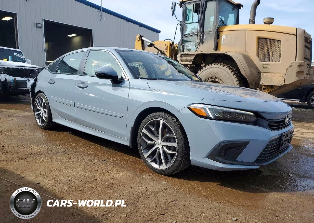 2023 Honda Civic Touring VIN:2HGFE1F9XPH300403 - 4