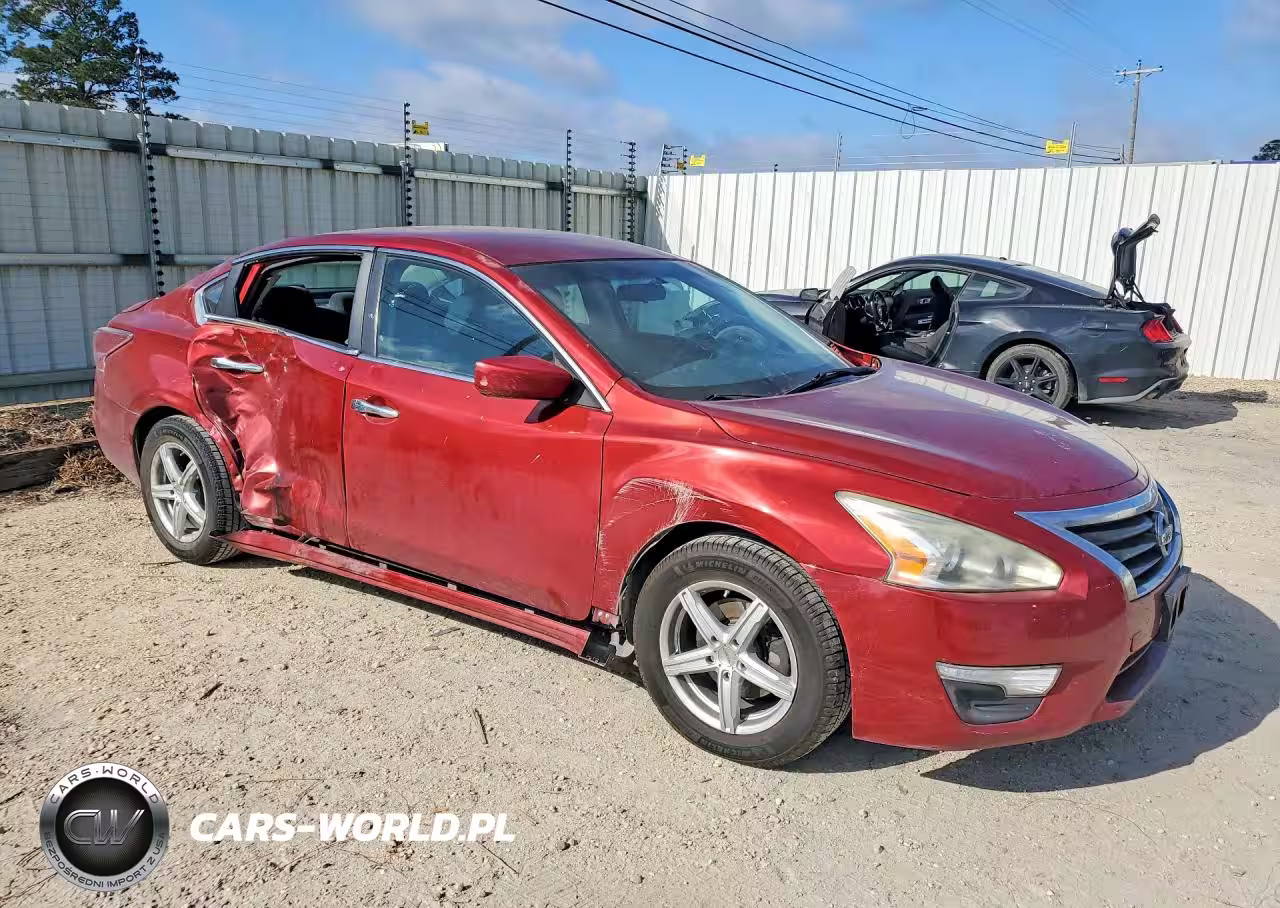 2014 Nissan Altima 2.5 S VIN:1N4AL3AP9EC152279 - 4