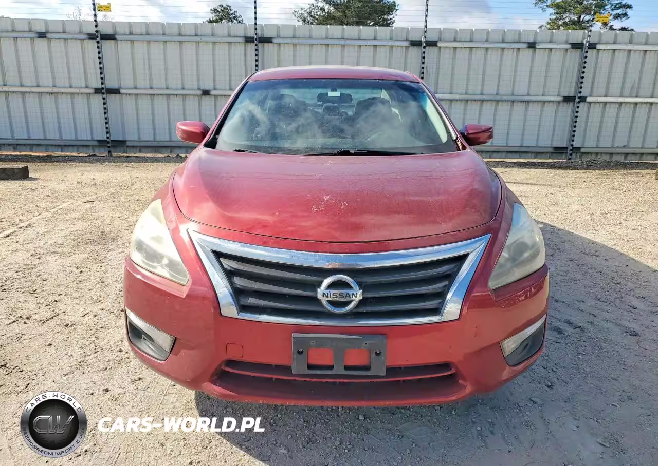 2014 Nissan Altima 2.5 S VIN:1N4AL3AP9EC152279 - 5