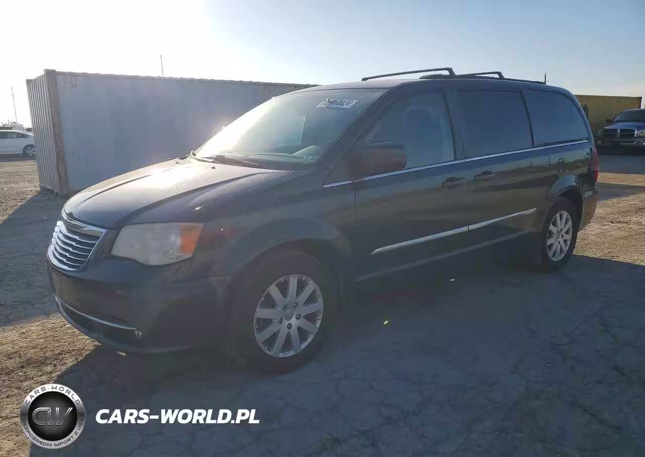 2014 Chrysler Town & Country Touring