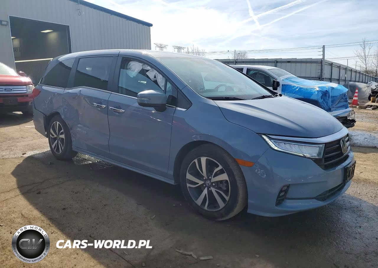 2023 Honda Odyssey Touring VIN:5FNRL6H85PB075641 - 4