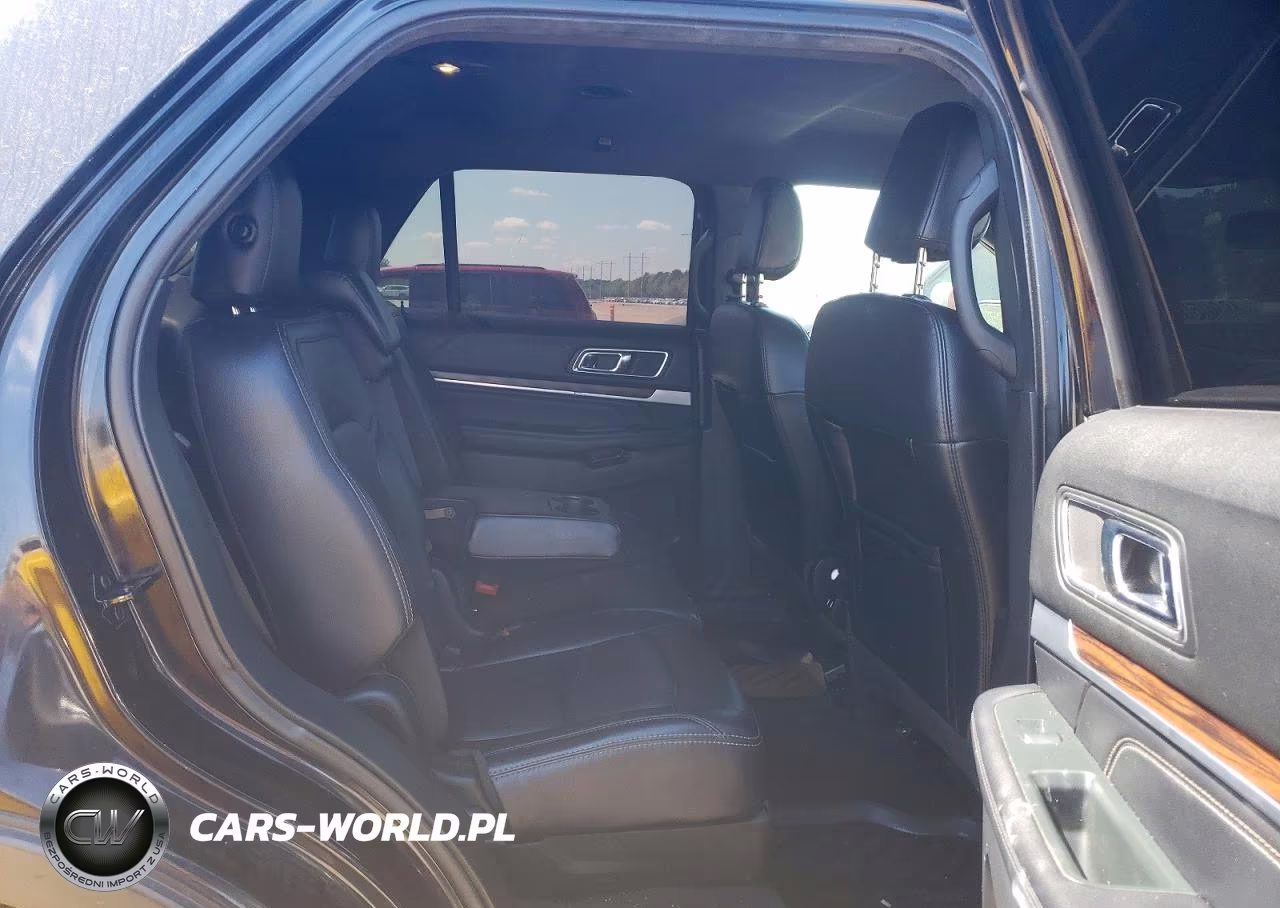 2019 Ford Explorer Limited VIN:1FM5K7F83KGB13811 - 11