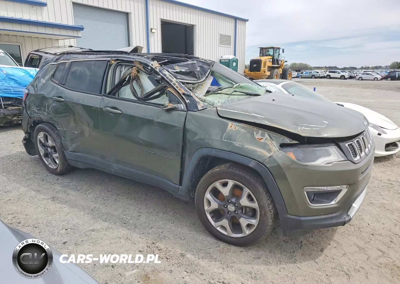 2018 Jeep Compass Limited VIN:3C4NJDCB8JT207165 - 4