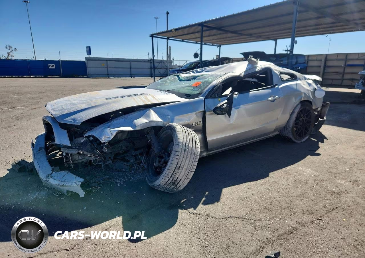 2014 Ford Mustang Gt – zdjęcie 1 z 12