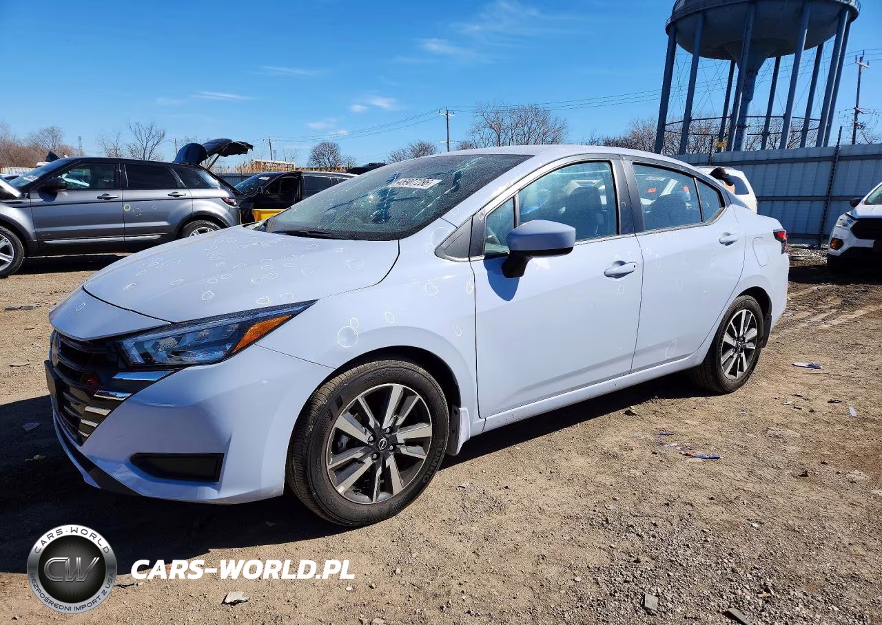 2025 Nissan Versa Sv