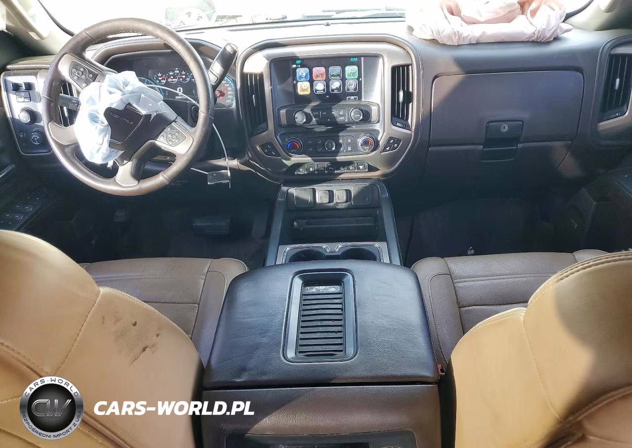 2018 GMC Sierra K2500 Denali VIN:1GT12UEY9JF207179 - 8