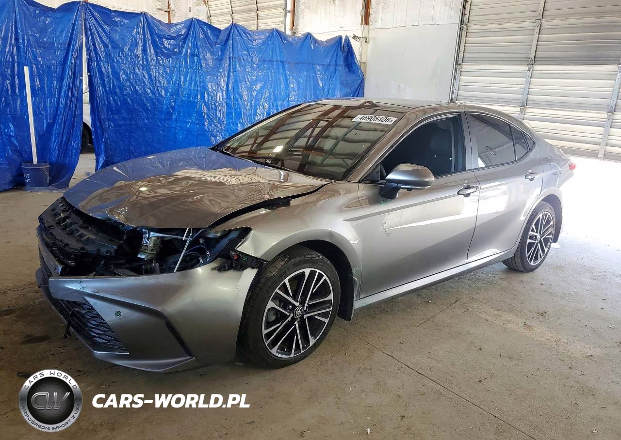 2025 Toyota Camry Xle