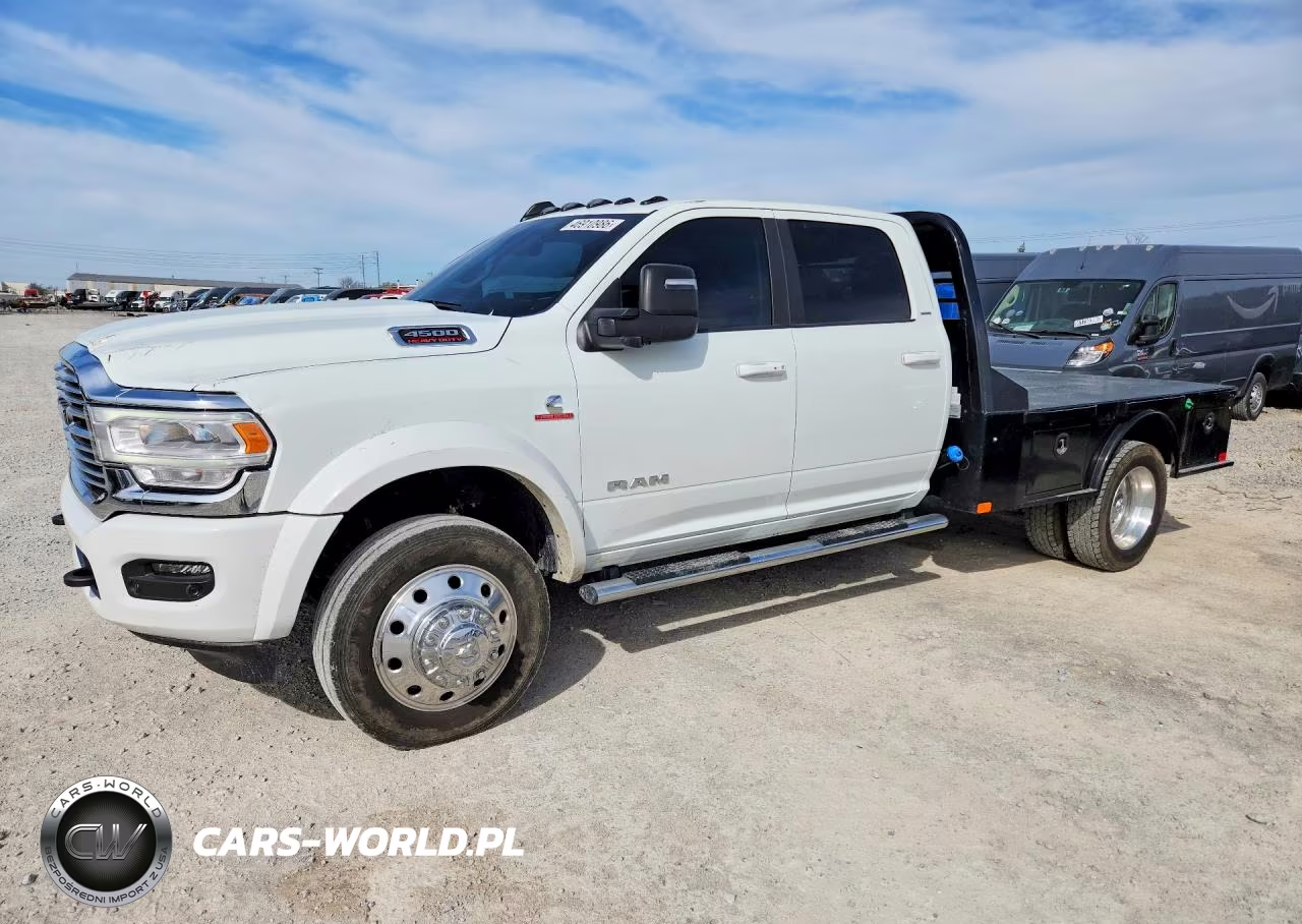 2024 Ram 4500 Flatbed Truck