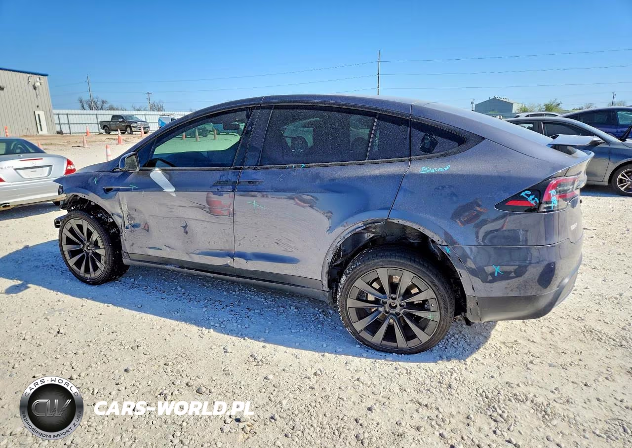 2022 Tesla Model X VIN:7SAXCBE64NF342741 - 2