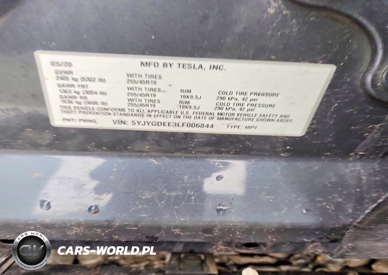 2020 Tesla Model Y VIN:5YJYGDEE3LF006844 - 13