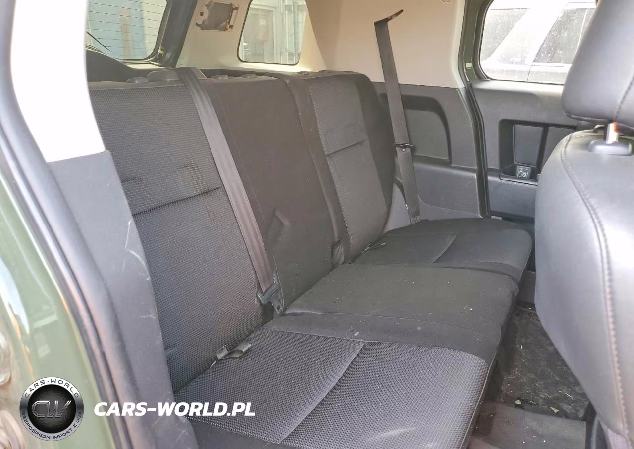 2013 Toyota Fj Cruiser Base VIN:JTEBU4BFXDK154033 - 10