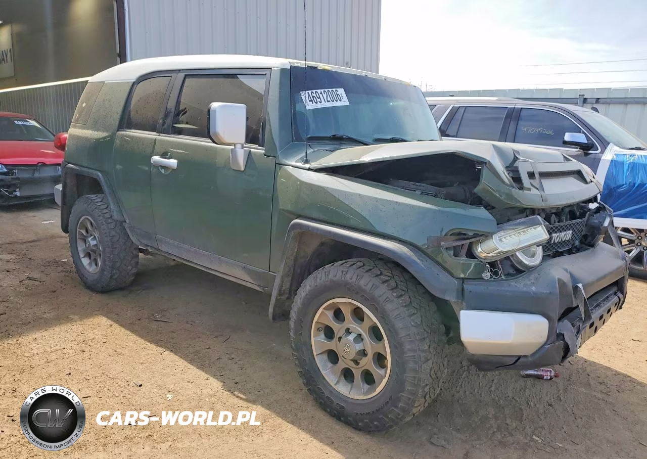 2013 Toyota Fj Cruiser Base VIN:JTEBU4BFXDK154033 - 4