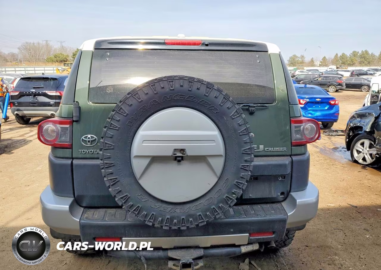 2013 Toyota Fj Cruiser Base VIN:JTEBU4BFXDK154033 - 6