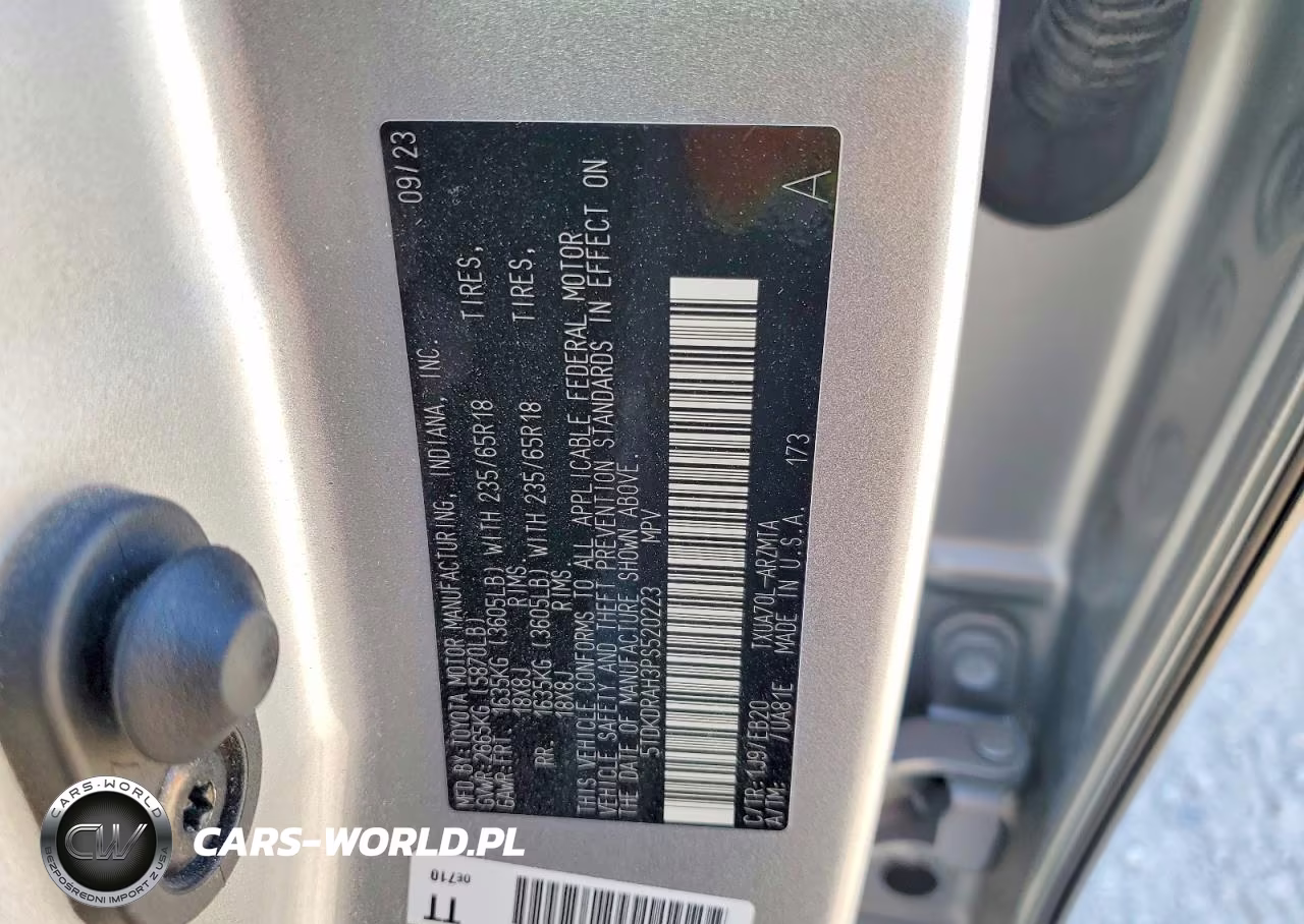 2023 Toyota Highlander Xle VIN:5TDKDRAH3PS520223 - 13