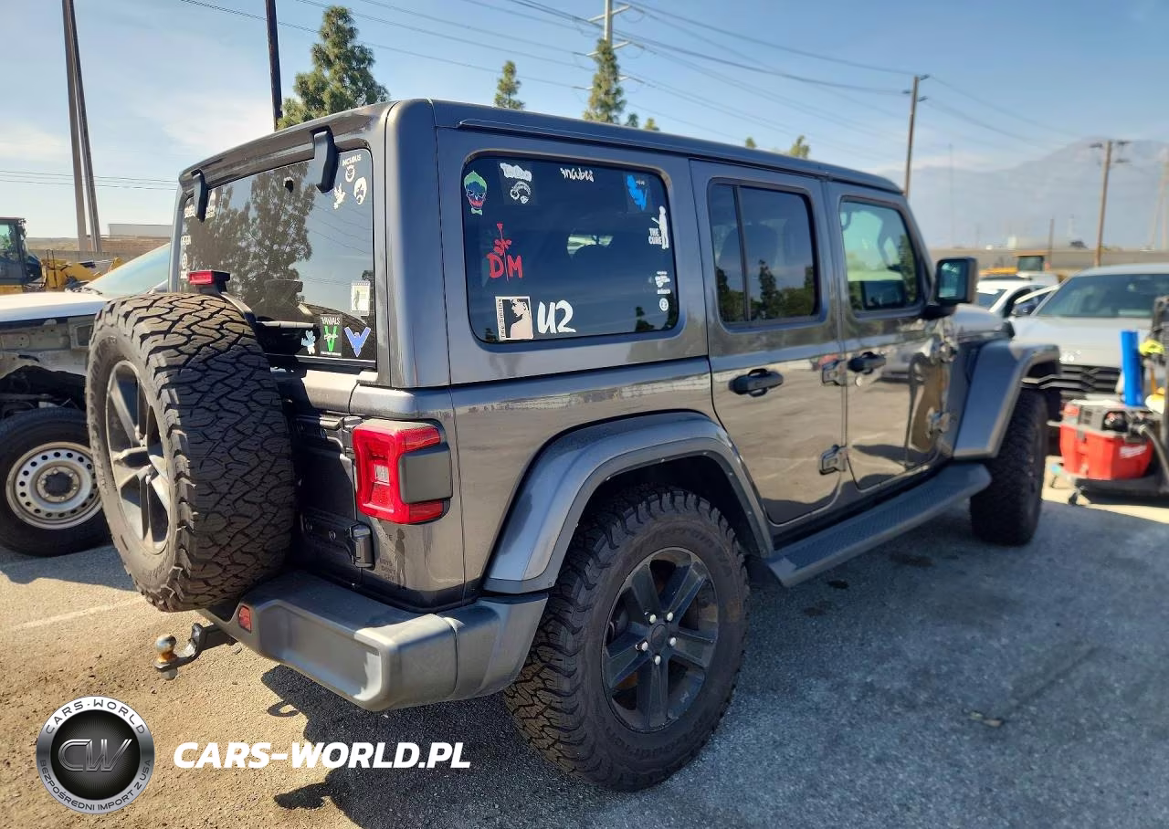 2022 Jeep Wrangler Unlimited Sahara VIN:1C4HJXEN4NW110051 - 3