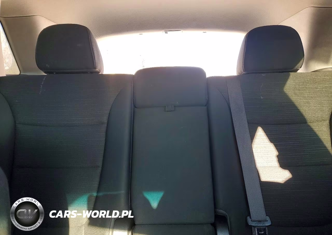 2015 Kia Sorento Lx VIN:5XYKTCA62FG650889 - 10