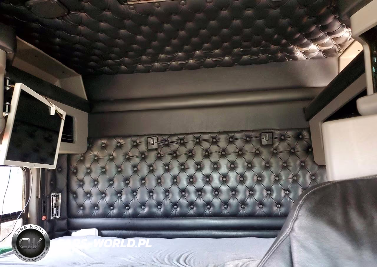 2013 Kenworth Construction W900 VIN:1XKWD49X6DJ357242 - 6