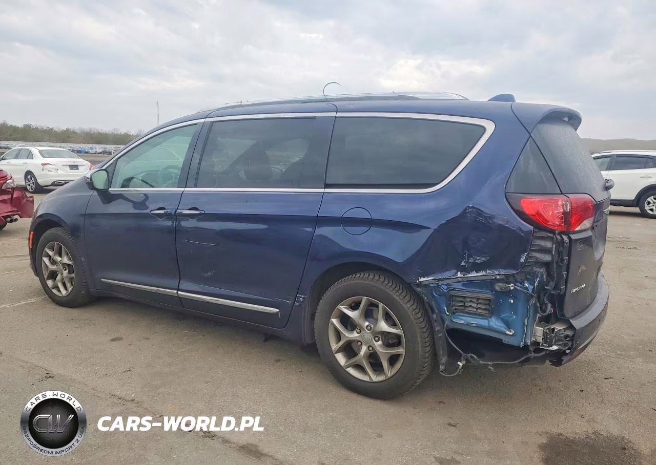 2018 Chrysler Pacifica Limited VIN:2C4RC1GG3JR334389 - 2
