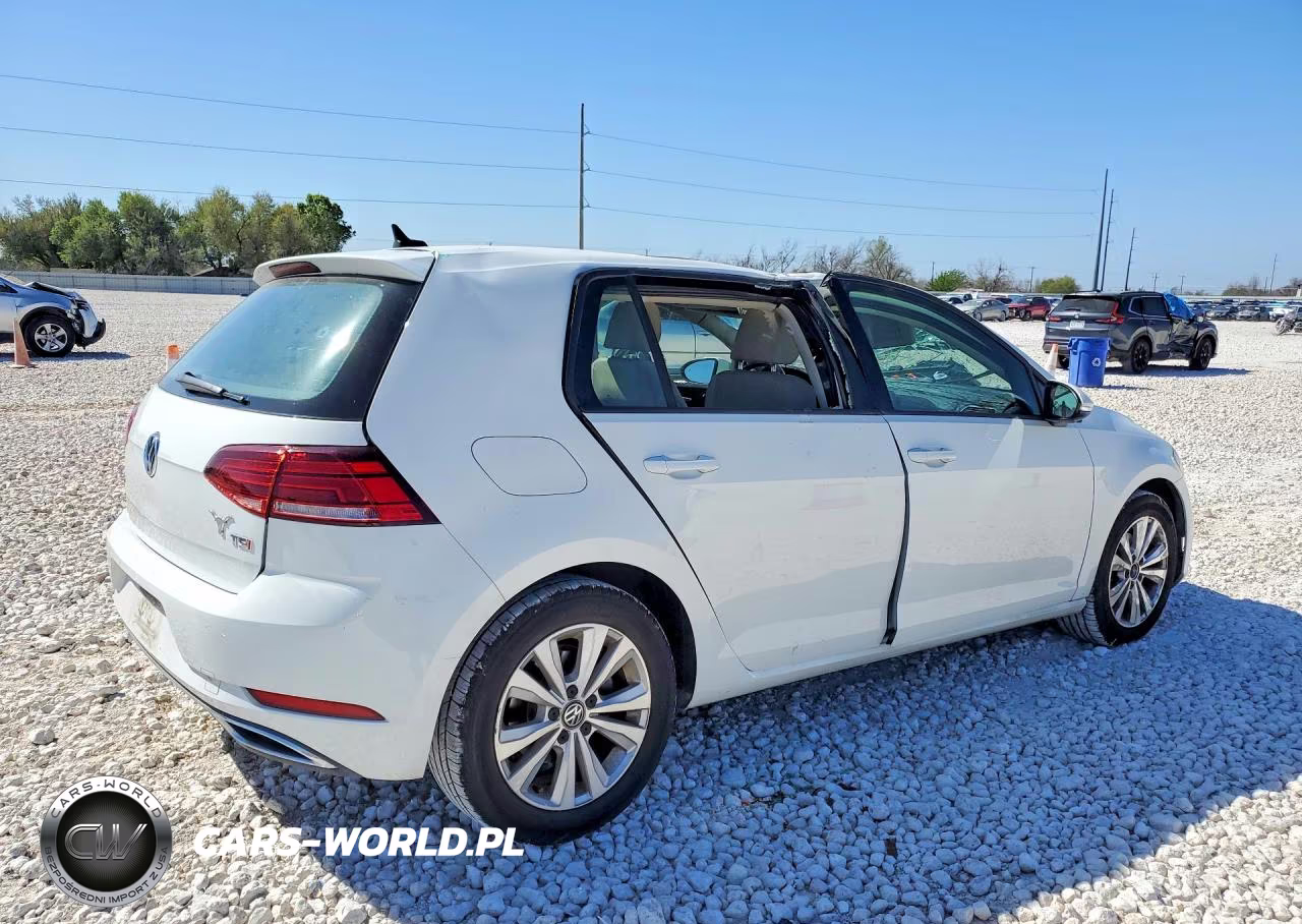 2018 Volkswagen Golf S VIN:3VWB17AU1JM262167 - 3