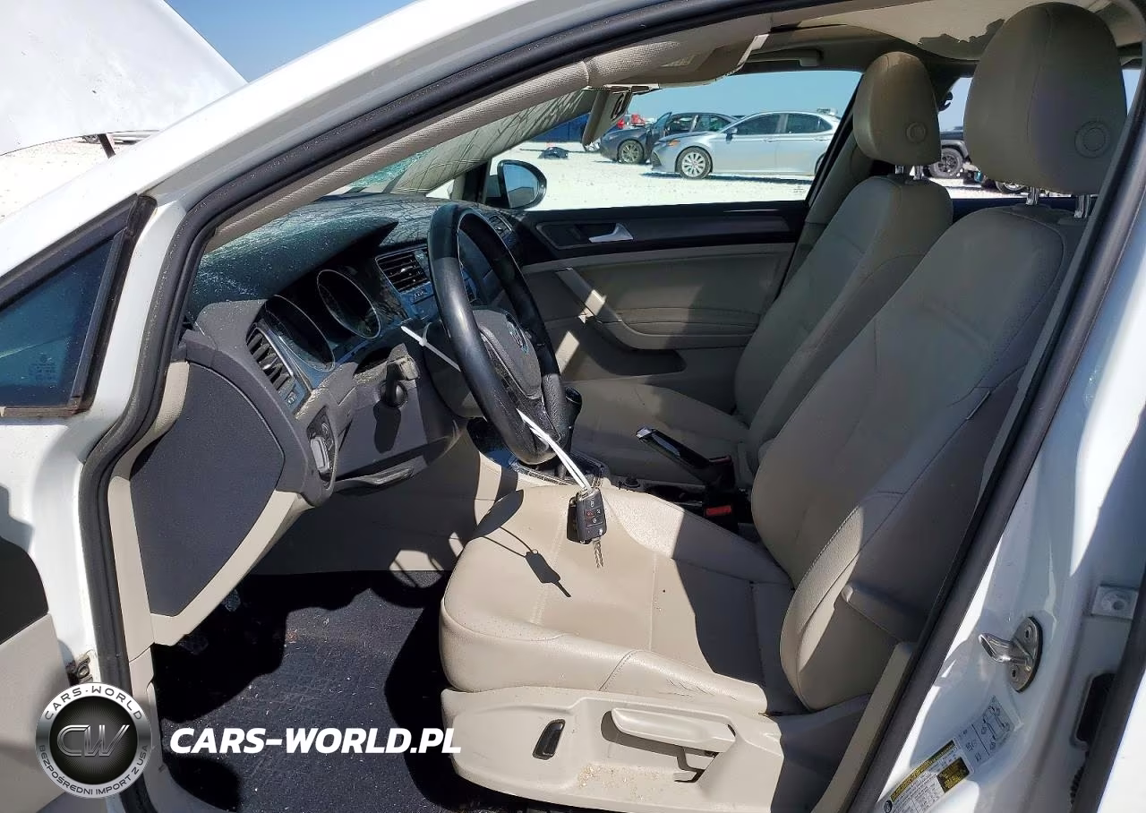 2018 Volkswagen Golf S VIN:3VWB17AU1JM262167 - 7