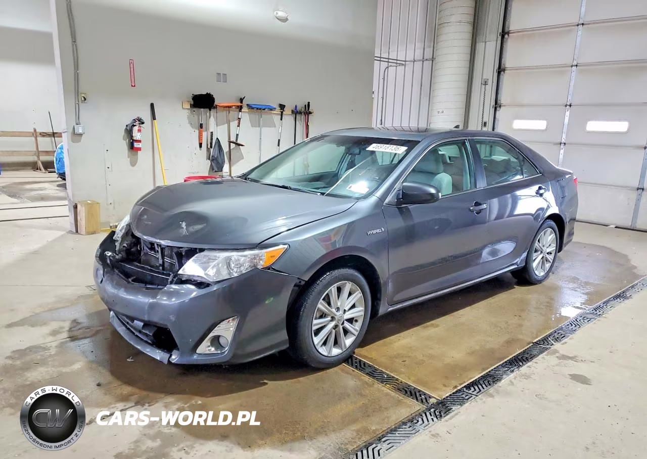 2012 Toyota Camry Hybrid Xle
