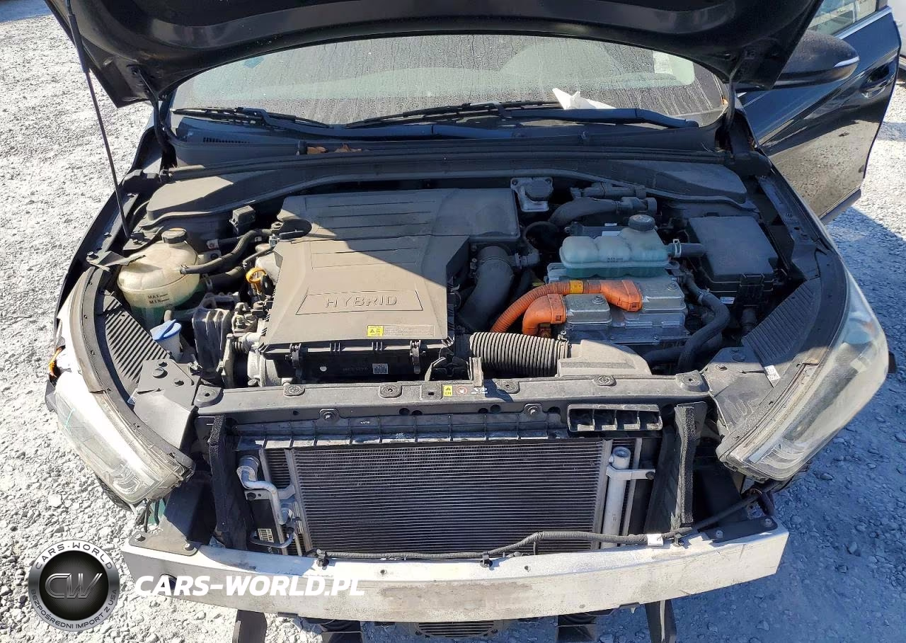 2018 Hyundai Ioniq Hybrid Sel VIN:KMHC75LC4JU081800 - 11