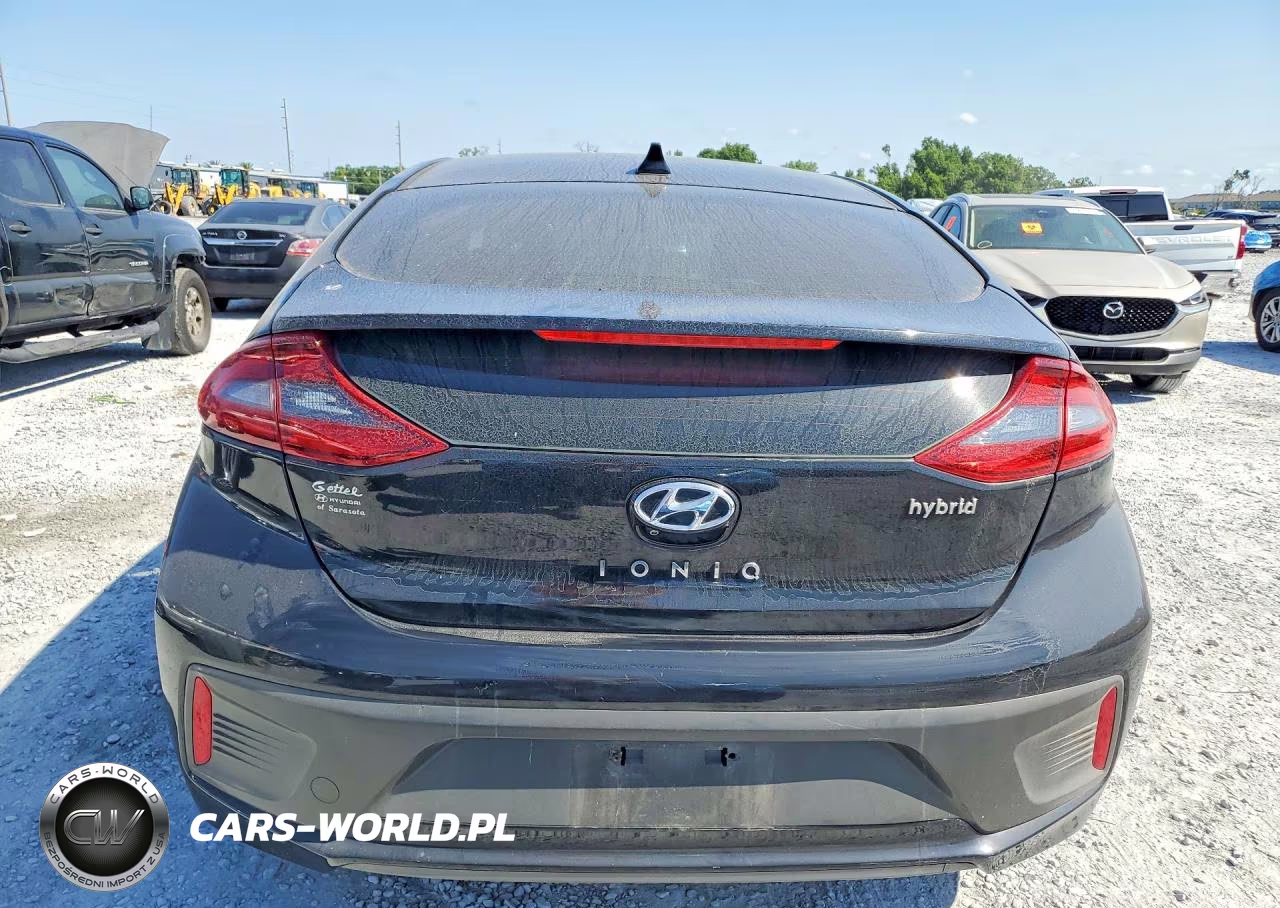 2018 Hyundai Ioniq Hybrid Sel VIN:KMHC75LC4JU081800 - 6