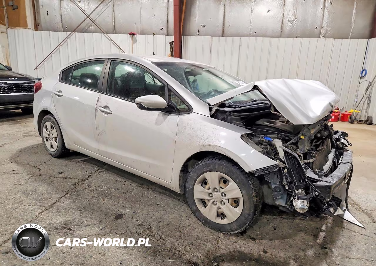 2017 Kia Forte Lx VIN:3KPFK4A70HE058121 - 4