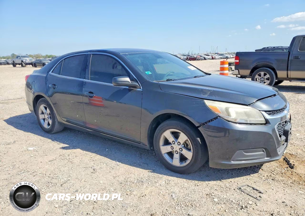 2014 Chev Malibu VIN:1G11B5SL4EF125566 - 4