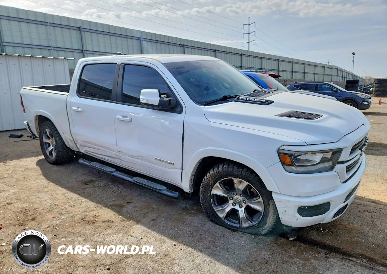 2022 Ram 1500 Laramie VIN:1C6SRFJT6NN259586 - 4